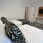My House Отель