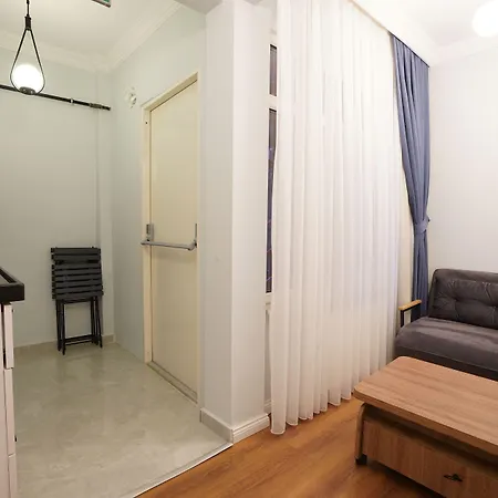 My House Ist My House Metroya 2 Dk Mutfakli Genis Odalar Hotel Estambul