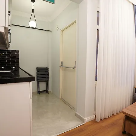 My House Ist My House Metroya 2 Dk Mutfakli Genis Odalar Hotel Estambul