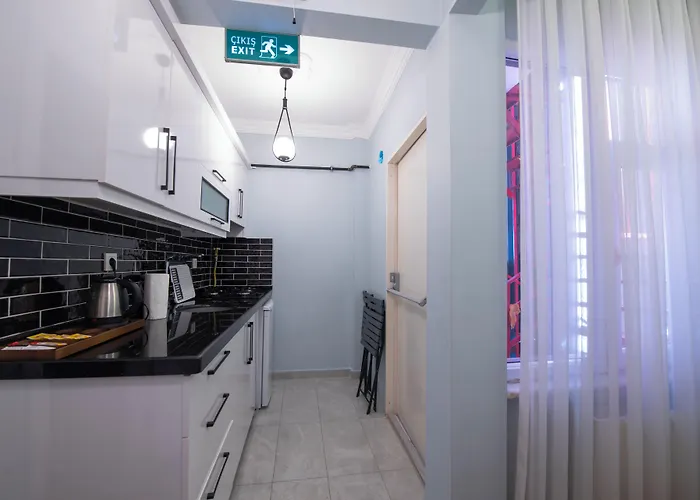 Hotel My House Ist My House Metroya 2 Dk Mutfakli Genis Odalar Estambul
